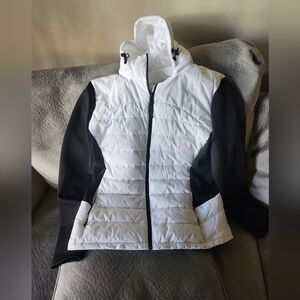 Women's White and Black Jacket - NWOT